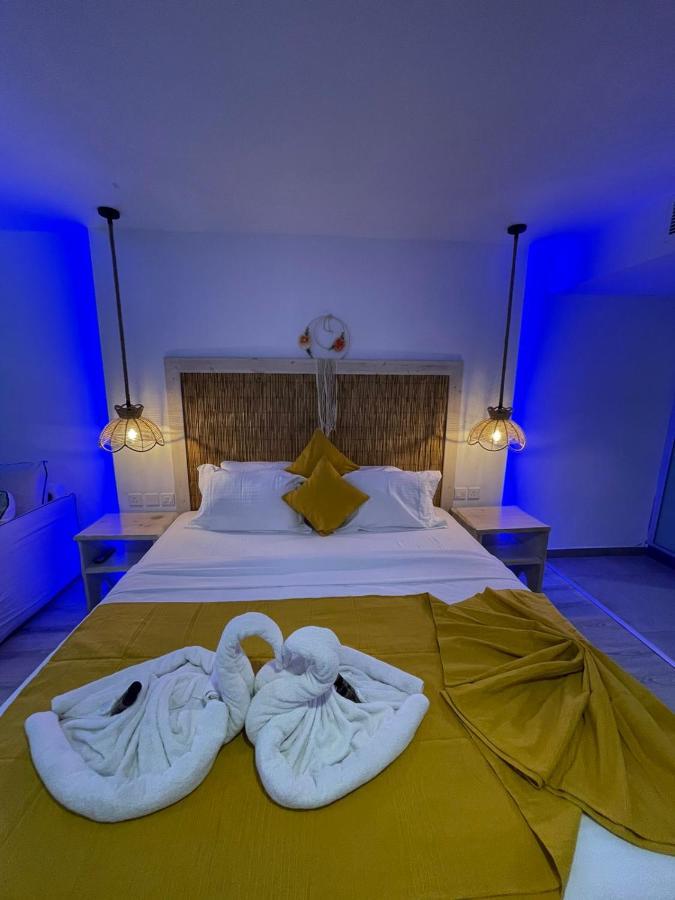 Ocean Dreams Suites - By The Harbour Agia Napa Exterior foto